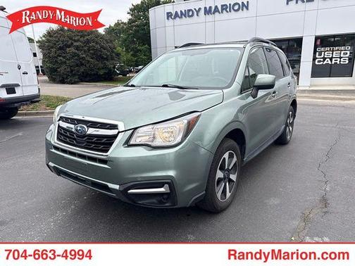 Jasmine Green Metallic 2018 Subaru Forester 2.5i Premium