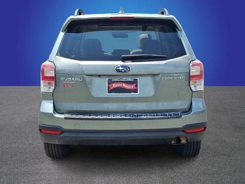 Jasmine Green Metallic 2018 Subaru Forester 2.5i Premium