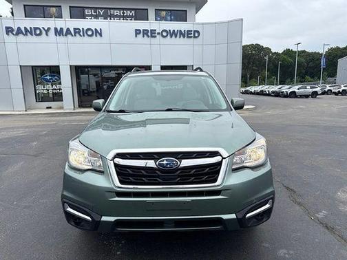 Jasmine Green Metallic 2018 Subaru Forester 2.5i Premium