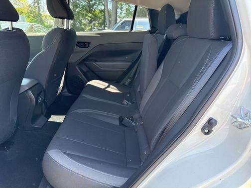 Crystal White Pearl 2025 Subaru Crosstrek Premium