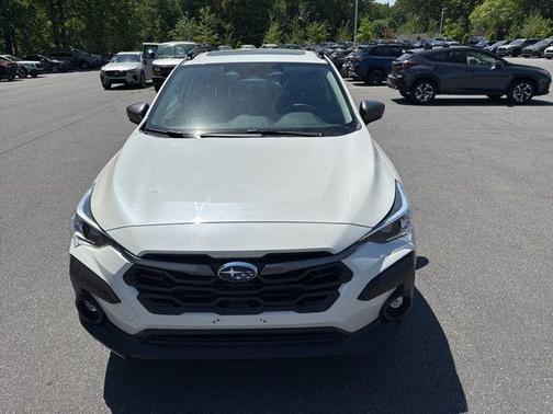 Crystal White Pearl 2025 Subaru Crosstrek Premium