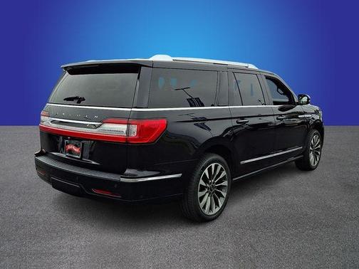 Black 2021 Lincoln Navigator L Reserve