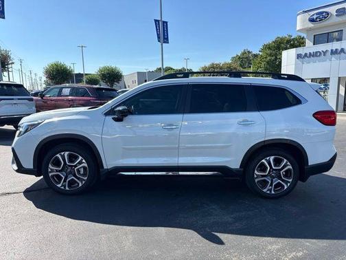 Crystal White Pearl 2025 Subaru Ascent Touring