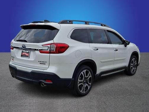 Crystal White Pearl 2025 Subaru Ascent Touring