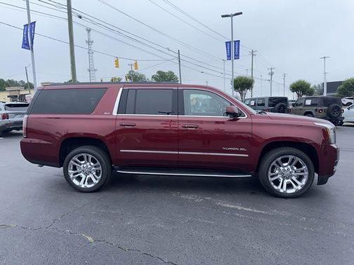 Crimson Red 2018 GMC Yukon XL SLT