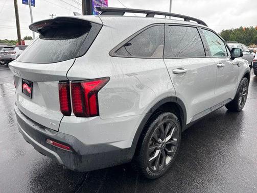 Wolf Gray 2023 Kia Sorento X-Line EX