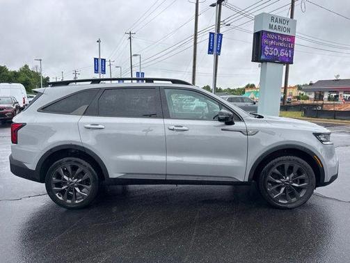 Wolf Gray 2023 Kia Sorento X-Line EX