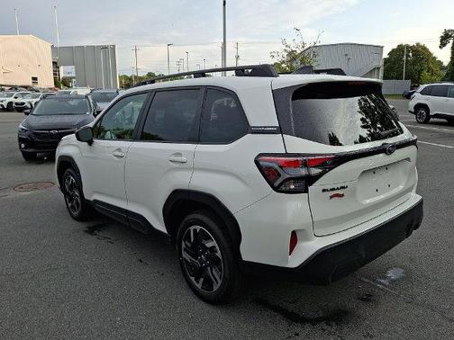 Crystal White Pearl 2026 Subaru Forester Limited