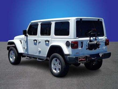 Bright White Clearcoat 2019 Jeep Wrangler Unlimited Sahara