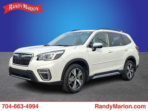 Crystal White Pearl 2021 Subaru Forester Touring