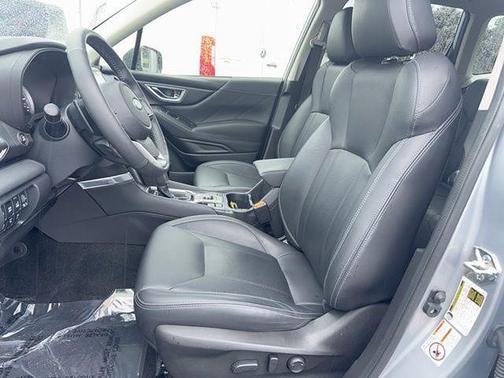 Ice Silver Metallic 2019 Subaru Forester Touring