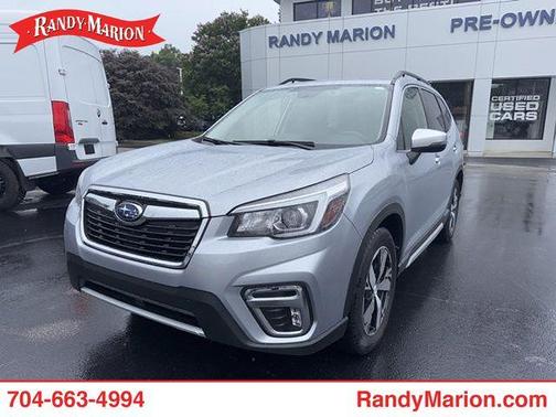 Ice Silver Metallic 2019 Subaru Forester Touring