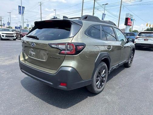 Autumn Green Metallic 2025 Subaru Outback Onyx Edition