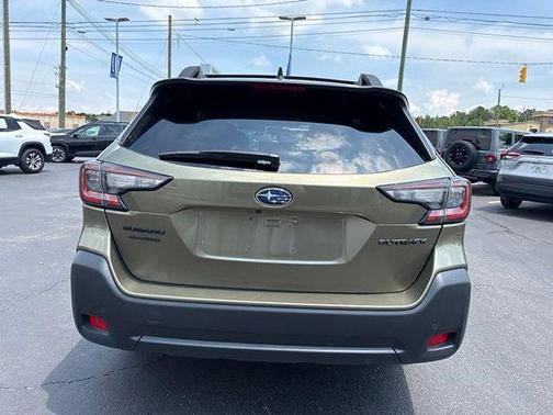 Autumn Green Metallic 2025 Subaru Outback Onyx Edition