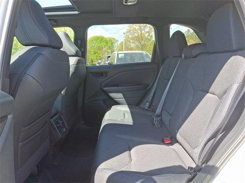 2025 Subaru Forester Premium
