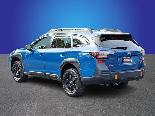 Ice Silver Metallic 2023 Subaru Outback Wilderness