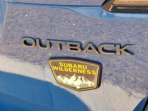 Ice Silver Metallic 2023 Subaru Outback Wilderness