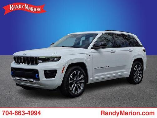 2022 Jeep Grand Cherokee 4xe Overland