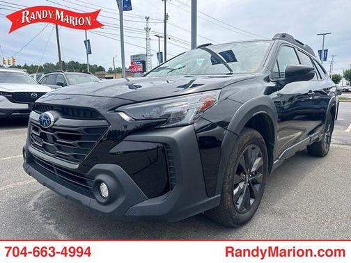 Crystal Black Silica 2025 Subaru Outback Onyx Edition