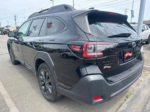 Crystal Black Silica 2025 Subaru Outback Onyx Edition