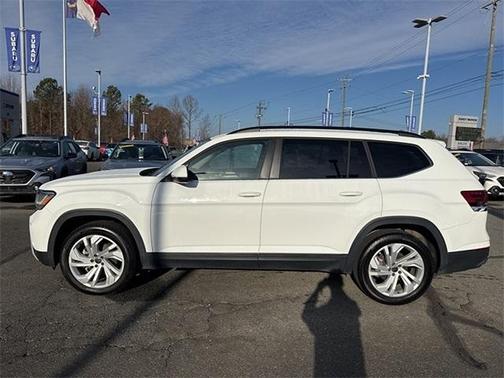 2022 Volkswagen Atlas 3.6L SE w/Technology