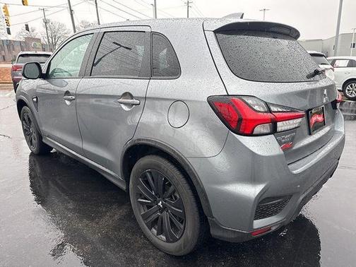 2024 Mitsubishi Outlander Sport 2.0 LE