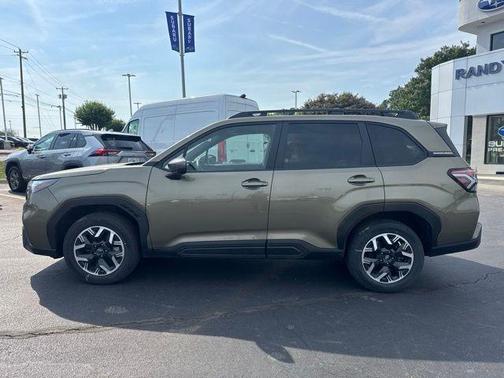 Autumn Green Metallic 2025 Subaru Forester Premium