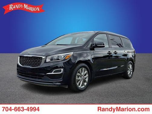Aurora Black 2019 Kia Sedona EX