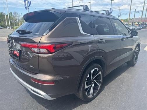 2024 Mitsubishi Outlander SEL