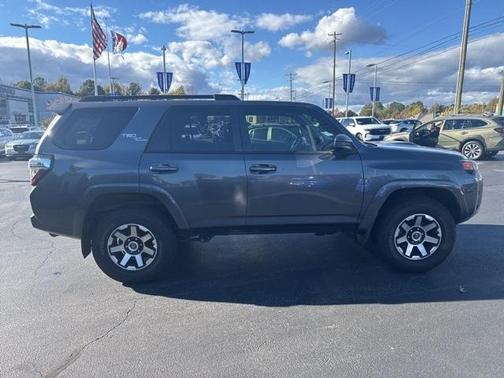 2021 Toyota 4Runner TRD Off Road