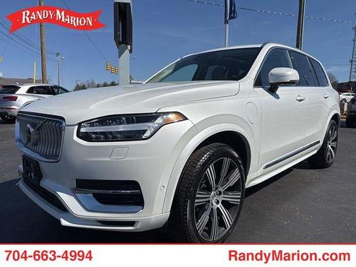 2025 Volvo XC90 Plug-In Hybrid T8 Plus 7-Seater