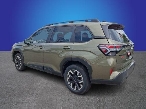 Autumn Green Metallic 2025 Subaru Forester Premium