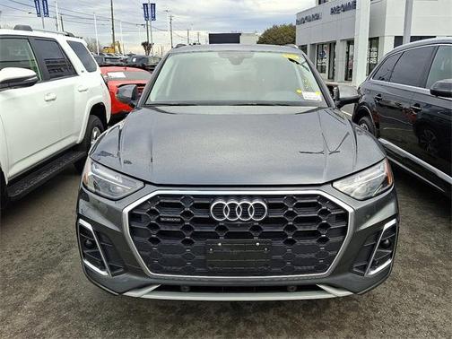 2024 Audi Q5 45 S line quattro Premium