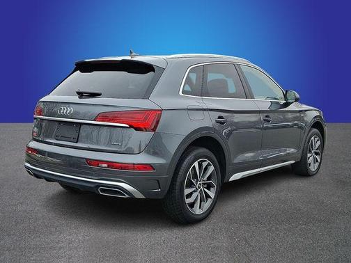 2024 Audi Q5 45 S line quattro Premium