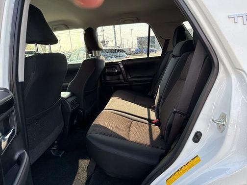 2024 Toyota 4Runner TRD Off Road