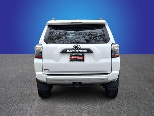 Ice 2024 Toyota 4Runner TRD Off Road