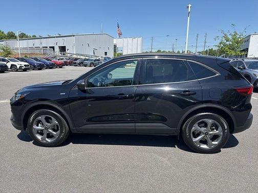 Agate Black Metallic 2025 Ford Escape ST-Line