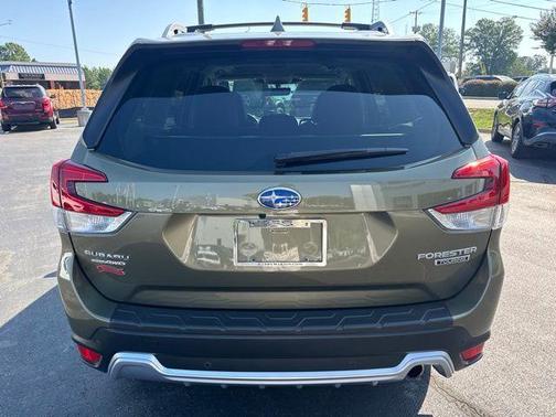 Autumn Green Metallic 2023 Subaru Forester Touring