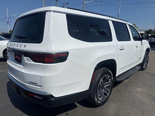 Bright White Clearcoat 2024 Jeep Wagoneer L Series II