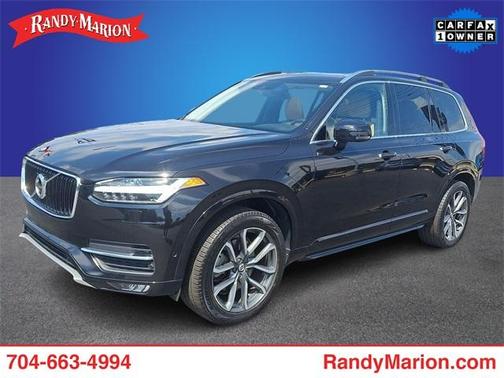 2016 Volvo XC90 T6 Momentum