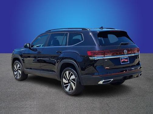 Deep Black Pearl Effect 2025 Volkswagen Atlas 2.0T SE