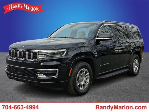 2024 Jeep Wagoneer Base