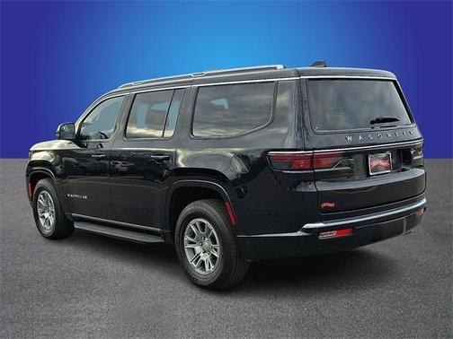 2024 Jeep Wagoneer Base