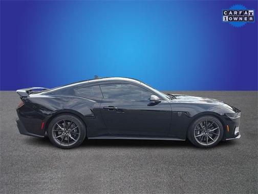 2025 Ford Mustang Dark Horse