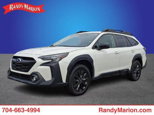 Crystal White Pearl 2023 Subaru Outback Onyx Edition