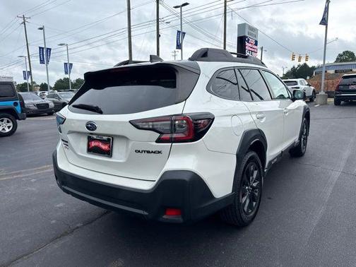 Crystal White Pearl 2023 Subaru Outback Onyx Edition