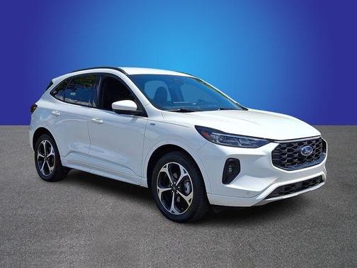 White Metallic 2025 Ford Escape ST-Line Elite