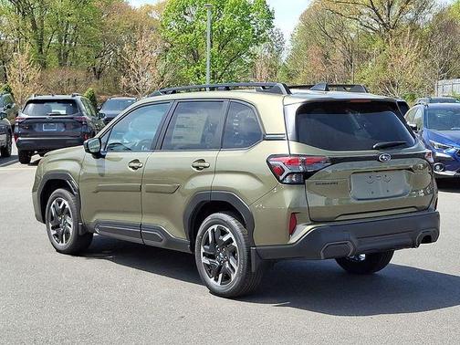 Autumn Green Metallic 2026 Subaru Forester Limited