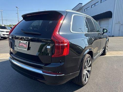 Onyx Black Metallic 2024 Volvo XC90 Recharge Plug-In Hybrid T8 Plus 6 Passenger