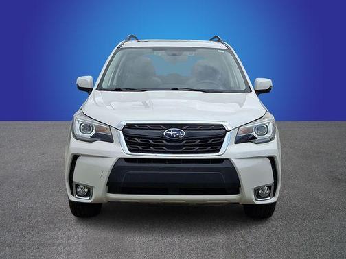 Crystal White Pearl 2018 Subaru Forester 2.0XT Touring
